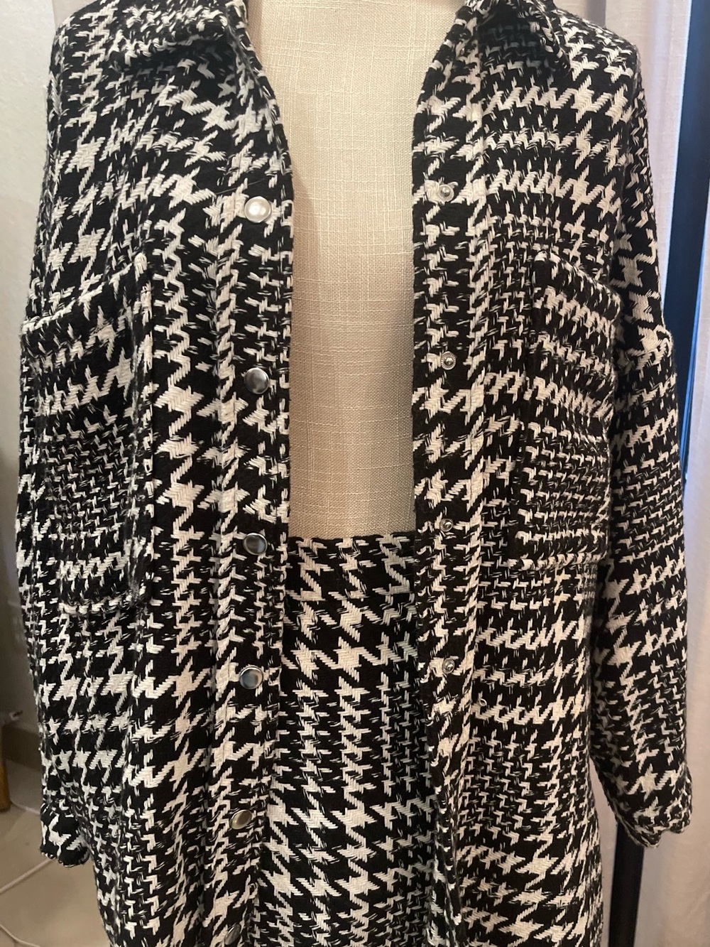 HYFVE Black & White Houndstooth Blazer Jacket Set